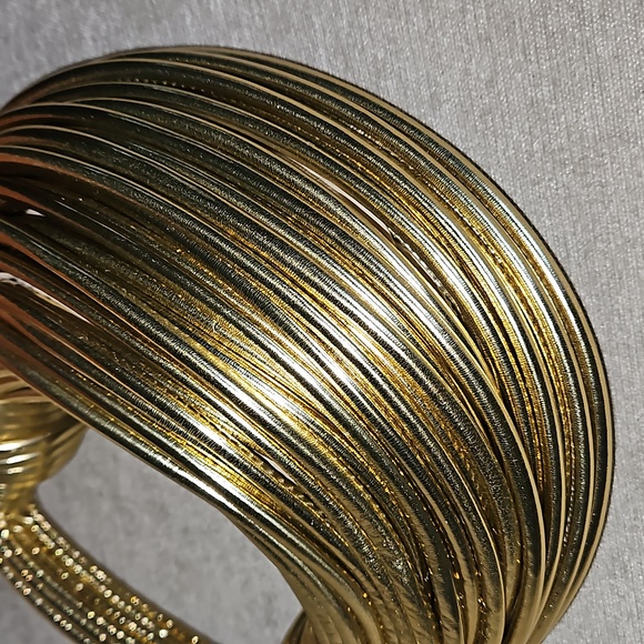 Double Knot Handbag - Picture 13 of 13